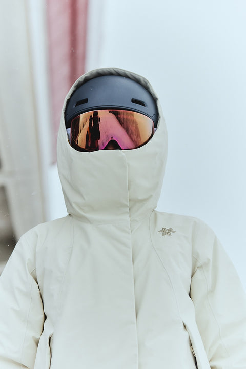 Model wearing the GW16300 W's GORE-TEX Down Jacket